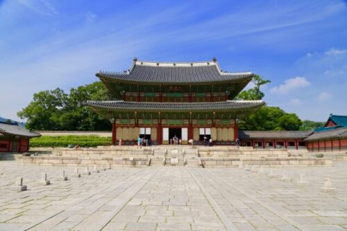 韓国 仁政殿の風景画像