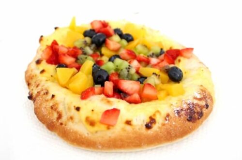 フルーツピザの画像